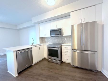 For Lease - 2333 Taunton Road Unit# 533, Oakville, Ontario - Photo 2