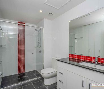 One bedroom plus study Axis apartment - Photo 5