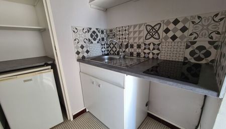 Appartement 1 pièces 28m2 REIMS 496 euros - Photo 3