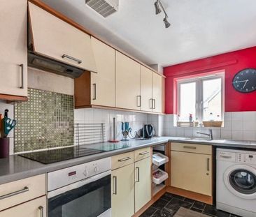 Room in a Shared Flat, Old School Place, CR0 - Photo 5