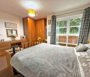 Crompton Gate, High Crompton - Photo 2