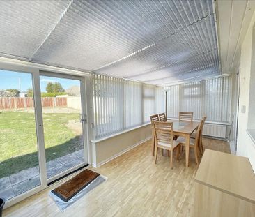 3 bedroom detached bungalow to rent - Photo 6