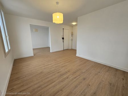 Location Appartement 4 pièces 66m² VITROLLES 13127 - Photo 2