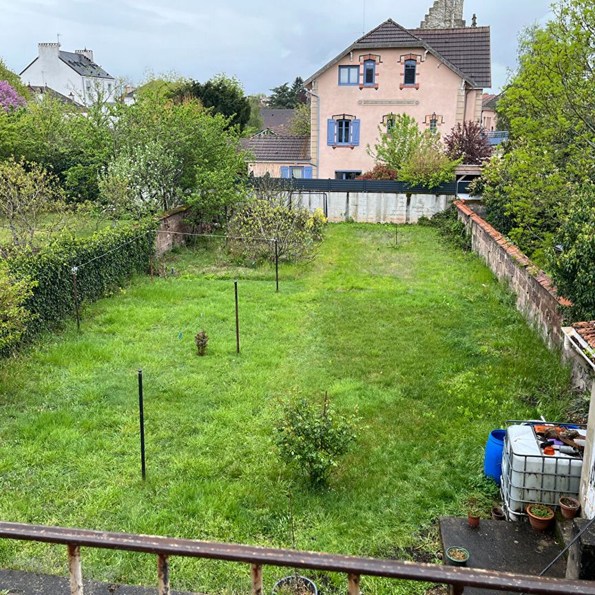 Location Appartement 4 pièces 80m² - Photo 1