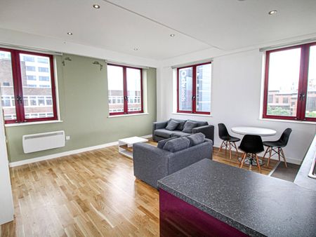 Apt 49, Q One Residence - Photo 2