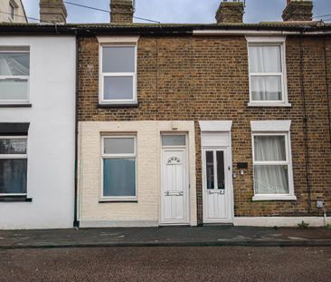 2 bedroom terraced house to rent - Photo 6