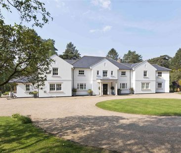 An elegant family home in a stunning secluded position, including a... - Photo 3