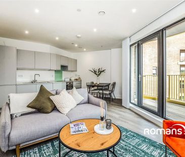 2 bedroom flat to rent - Photo 2