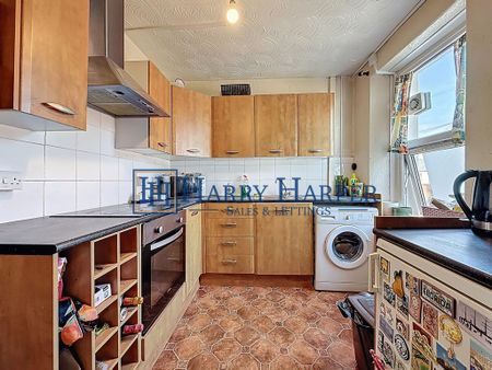 2 bedroom flat to rent - Photo 5