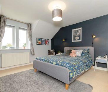 Gladstone Court, Hawarden, CH5 - Photo 5