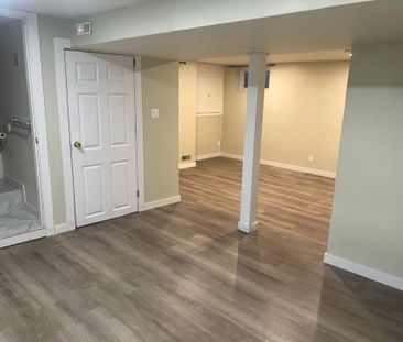 For Lease - 30 West Street Unit# Lower, East Gwillimbury, Ontario - Photo 4