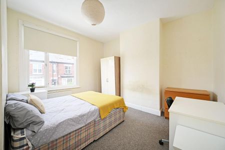 4 bedroom house share to rent - Photo 4