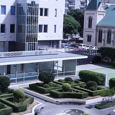 Executive Apartment - Photo 4