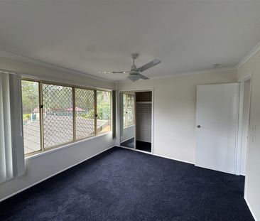 3 bedroom townhouse in gated complex with pool - Photo 2