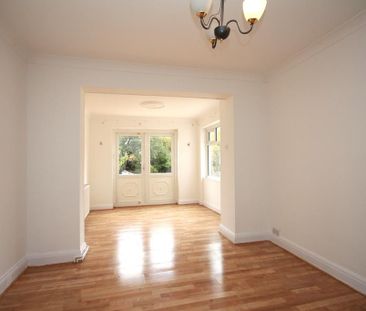 4 bedroom semi-detached house to rent - Photo 2