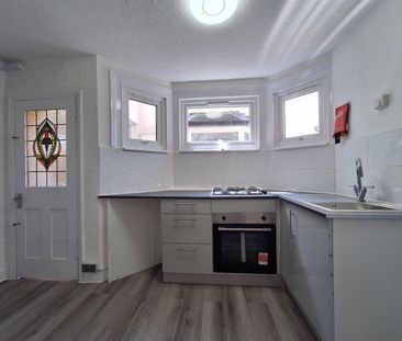 St. Anns Road, Southend-On-Sea SS2, London - Photo 4