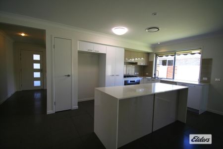 3 Flemington Road - Photo 3