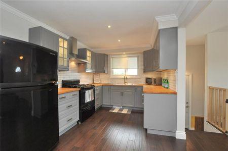 Spacious 3 Bedroom Apartment in Hamilton!! - Photo 2