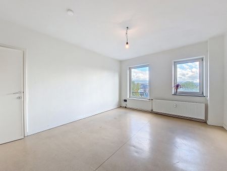 Appartement - à louer - 5000 Namur - 600 € - Photo 2