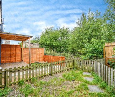 2 bedroom terraced house to rent - Photo 1