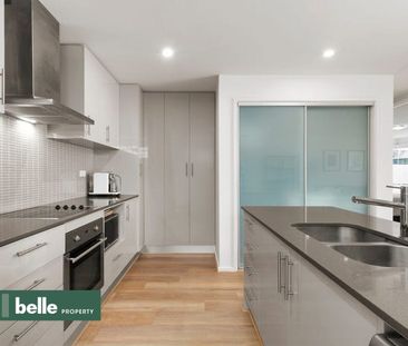 Spacious 2-Bedroom Living - Photo 6