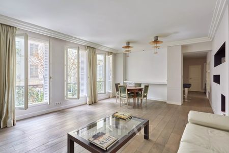 Appartement à louer à Paris 8Ème - Photo 2