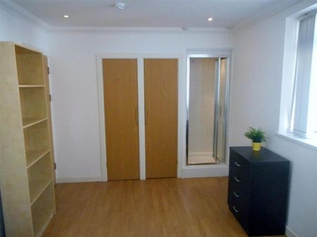 3 bedroom apartment to rent - Photo 3