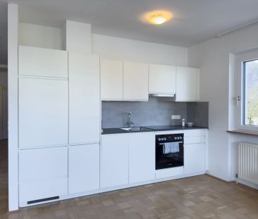 NEU RENOVIERT! 2-ZIMMER-WOHNUNG IN ZENTRALER LAGE - Foto 4