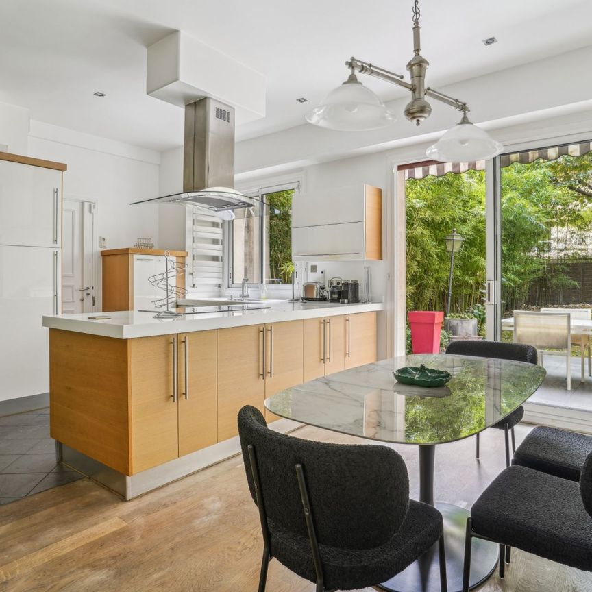 Location Appartement de luxe Neuilly-sur-Seine 5 Pièces 170 m² - Photo 1
