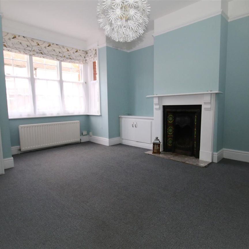 Alexandra Road, Basingstoke, Hants - Photo 1