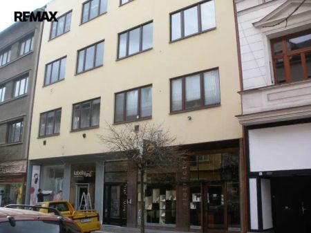 Exkluzivní pronájem zrekonstruovaného bytu 1+1 v centru Pardubic - Фото 3