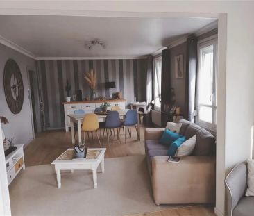 Location appartement 4 pièces - 82.02m² à Saint-omer (62500) - Photo 3