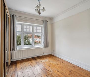 6 bedroom detached house to rent - Photo 5