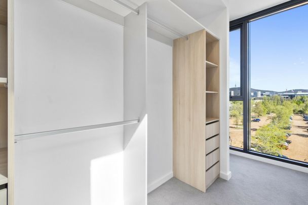 Living At The Griffin - Photo 1