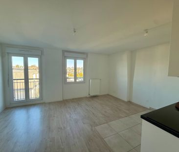 Location Appartement 2 pièces 43m² VILLIERS SUR MARNE 94350 - Photo 1