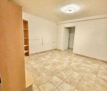 Großzügige, barierefreie EG-Wohnung mit Einbauküche + Stellplatz - Foto 1
