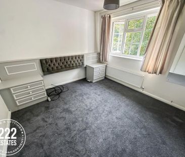 Park Lane - Stockport - SK1 - Photo 2