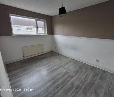 23 McKeens Avenue, Carrickfergus, BT38 7HS - Photo 1