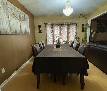 For Lease - 12` Buttercup Lane Unit# UPPER FLOOR, Brampton, Ontario - Photo 2