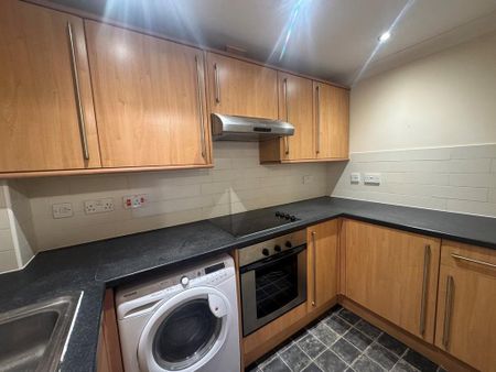 1 bedroom flat to rent - Photo 5