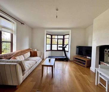 East Lodge, Bridgend, Gloucester, Worcestershire, GL19 - Photo 6