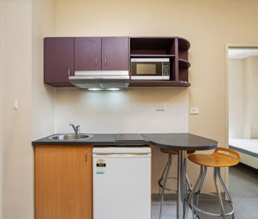 Furnished student apartment in the heart of Rundle Mall - Photo 5