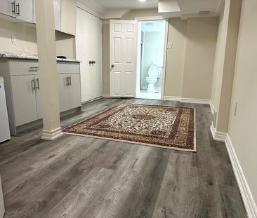 For Lease - 3266 MINTWOOD Circle Unit# STUDIO BASEMENT, Oakville, O... - Photo 6