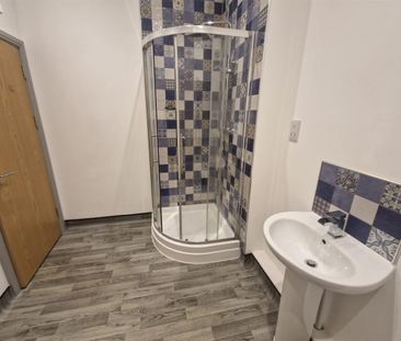 Walter Road, SA1 5RG, Swansea - Photo 6