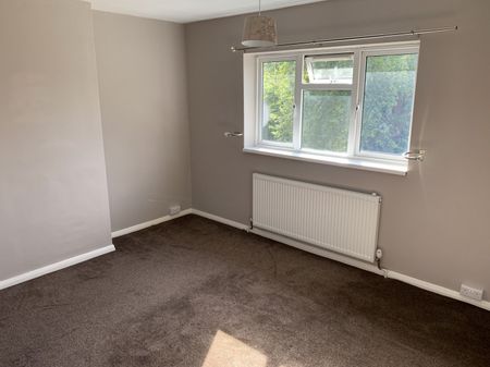 Willow Avenue, Hucknall, NG15 6HW, Nottingham - Photo 2