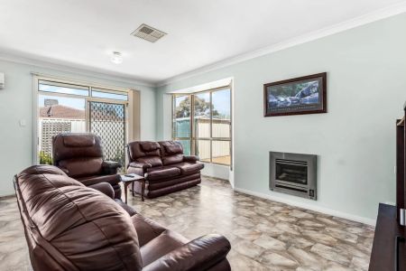 Comfort and Convenience in a Peaceful Community Setting - Photo 3