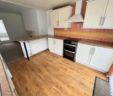 Front Street, Sherburn Village, Durham - Photo 6