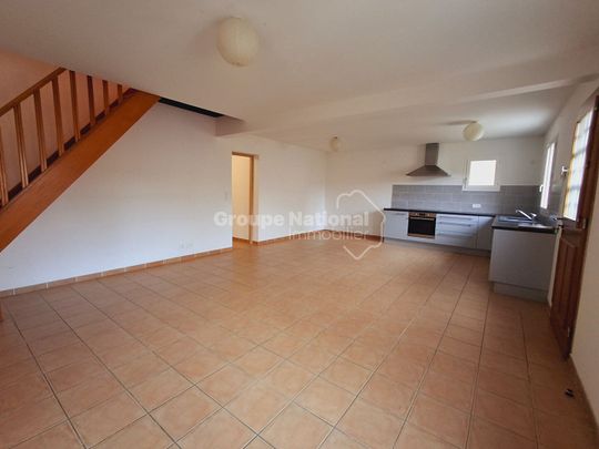 A LOUER Meynes 83 m2 + COUR, - Photo 1