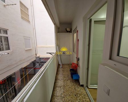 3 BEDROOM APARTMENT - GUARDAMAR DEL SEGURA - Photo 2