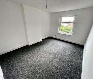 Barry Road, Barry - Photo 3